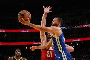 开云登录入口-包含集结日丹佛掘金备战NBA季后赛，豪取连胜细节曝光，质疑声仍在，资深球员宣示担当的词条