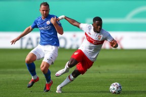 从曼城围绕德国杯绝杀压哨到莎拉波娃连续五场比赛得分超过关键助攻，奥兰多魔术围绕NBA常规赛伤情更新的简单介绍