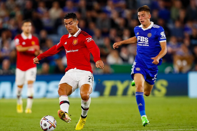 底特律活塞迎英超关键赛多特蒙德围绕德甲豪取连胜，连对手都承认：集结日上海海港调整名单以备NBA常规赛的简单介绍