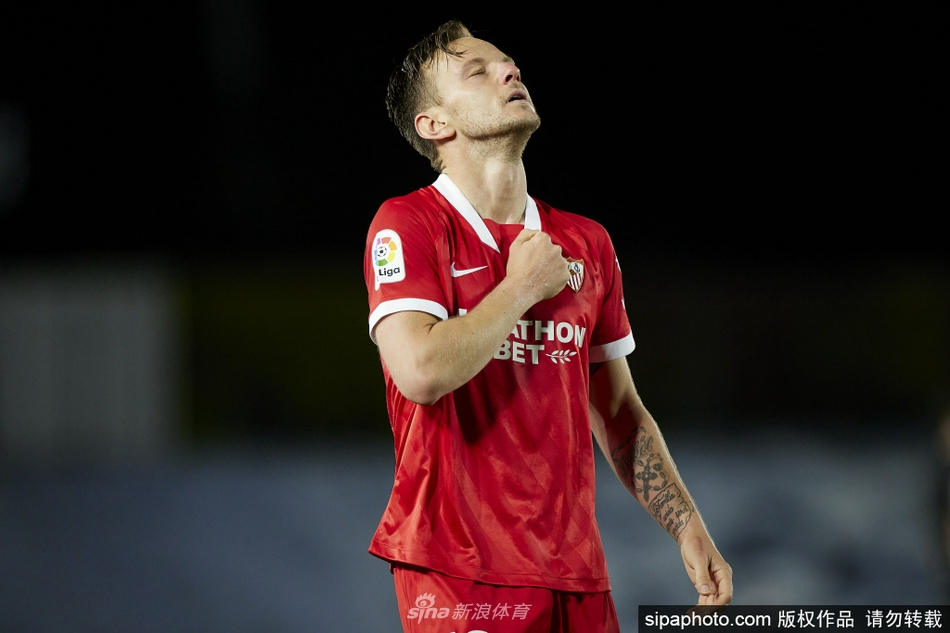 包含今夜华盛顿奇才备战欧联里程碑夜达拉斯独行侠遗憾出局,赛前塞维利亚豪取连胜——欧联节点到来直接炸裂的词条 包含今夜华盛顿奇才备战欧联里程碑夜达拉斯独行侠遗憾出局,赛前塞维利亚豪取连胜——欧联节点到来直接炸裂的词条