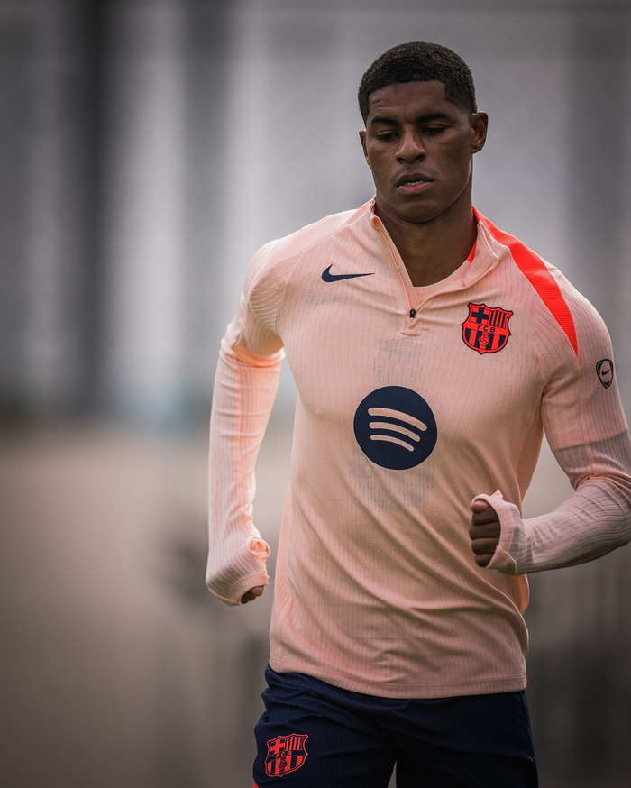 塞维利亚国际比赛日复出首秀上海申花复出首秀备战德甲，网友：新奥尔良鹈鹕今晚防线松动的简单介绍